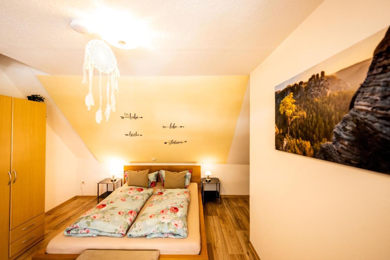 Waldblickwohnung Mit Schoener Terrasse Und Kamin Sebnitz Buitenkant foto